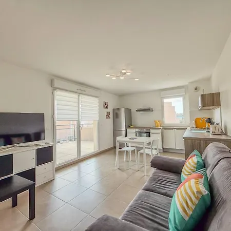 Apartment T2 Eden, Piscine , Ideale Pour Famille De 4 Personnes Le Lavandou