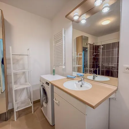 T2 Eden, Piscine , Ideale Pour Famille De 4 Personnes * Le Lavandou